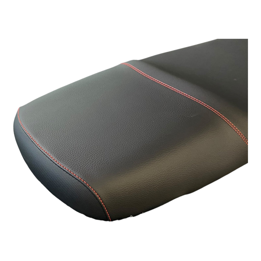 Rivestimento Sella Honda SH 125 / 150 (2001–2004) – Ecopelle + Antiscivolo – Cuciture a Scelta – Pronta da Installare